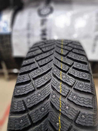 Шины Michelin X-Ice North 4 SUV 235/65 R18 110T