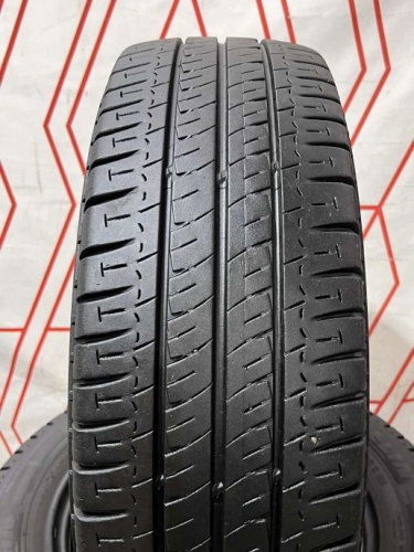 Шины Michelin Agilis 215/65 R16C -- б/у 5.5