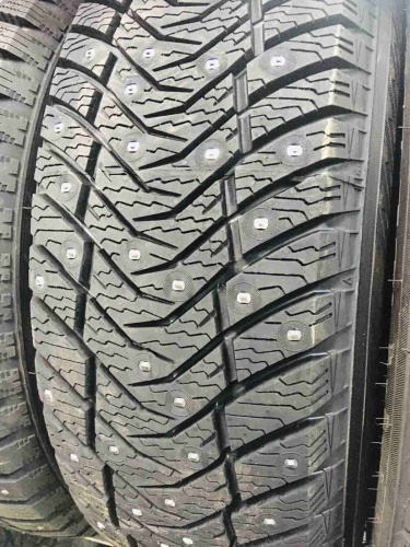 Шины Yokohama ice GUARD IG65 215/60 R16 99T