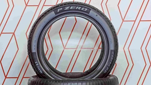 Шины Pirelli P Zero 245/45 R18 -- б/у 3.5