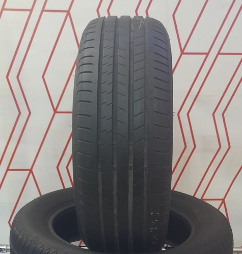 Шины Bridgestone Alenza 001 225/60 R18 -- б/у 5