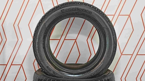 Шины Goodyear Excellence 235/55 R17 -- б/у 5