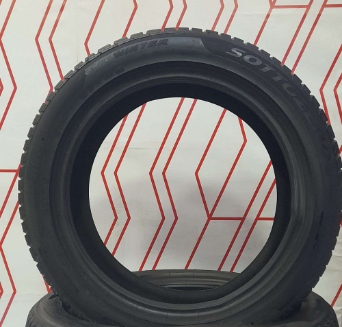 Шины Pirelli Winter Sottozero 3 225/50 R18 95H б/у 5