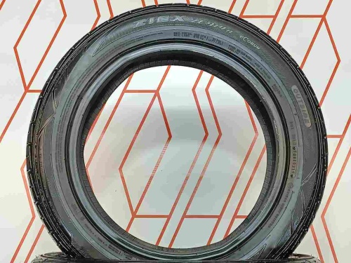 Шины Falken Ziex ZE-910 215/55 R17 -- б/у 5.5