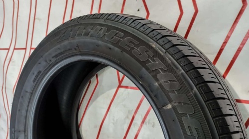 Шины Bridgestone Dueler H/L 33 235/60 R18 -- б/у 5